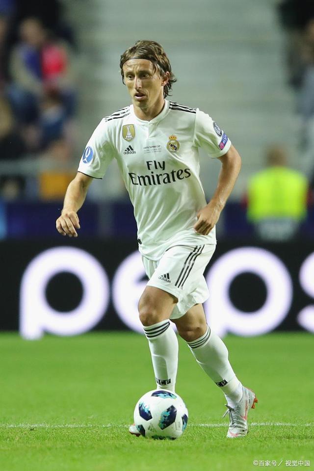 申花vs蓉城首发：韦世豪缺阵 于汉超马莱莱先发