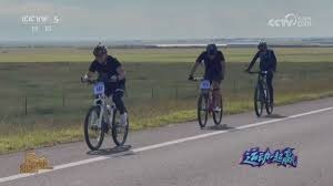 德州扑克不是赌桌英雄（德州扑克不需要赌桌英雄）