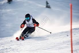 什么是麻将里的“门前清”？解析不吃不碰背后的隐忍与厚积薄发。（麻将中的“门前清”是什么？解读不吃不碰的克制与厚积薄发）